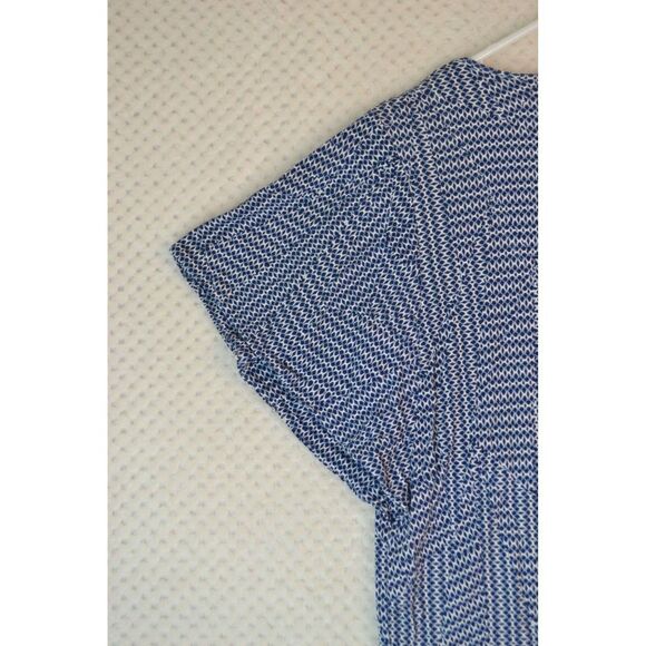 Chico's Women's Medium Blue Geometric Batwing Short Sleeve Blouse - Picture 15 of 15